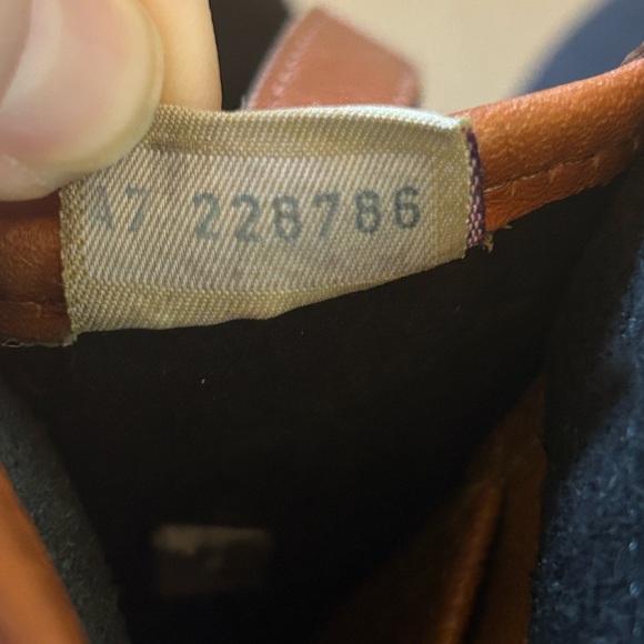 Dooney & Bourke Mini Crossbody, GUC - Picture 13 of 15
